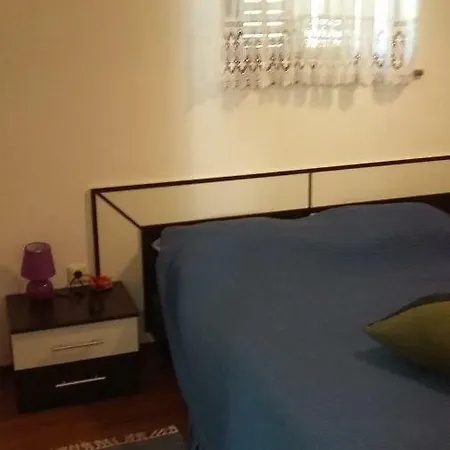 1 Apartment Pula